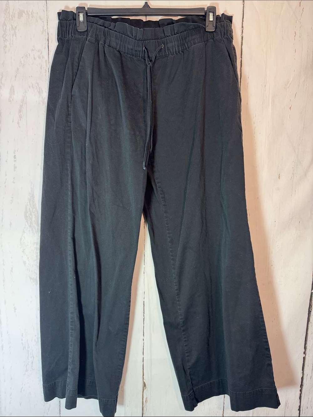 Poleci Anthropology Black Wide Leg Drawstring Trousers 2 front pockets/2 back